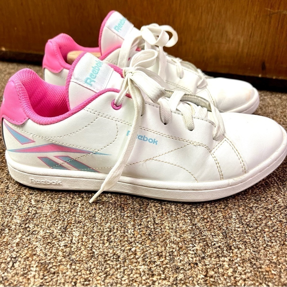 REEBOK ROYAL COMPLETE CLN 2 Barbiecore women’s size 6